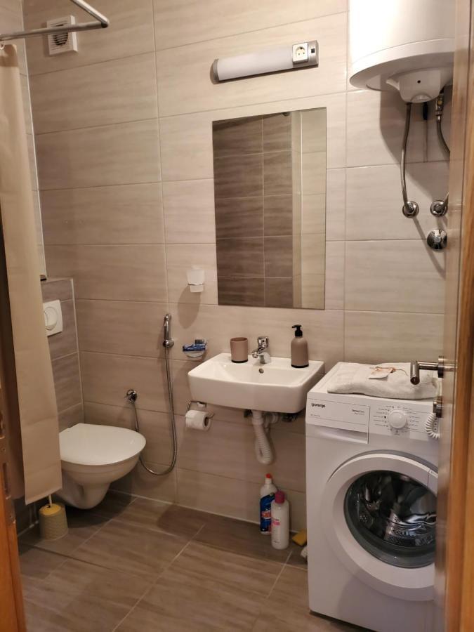 Sleep And Drive Premium Apartment ซาราเยโว ภายนอก รูปภาพ