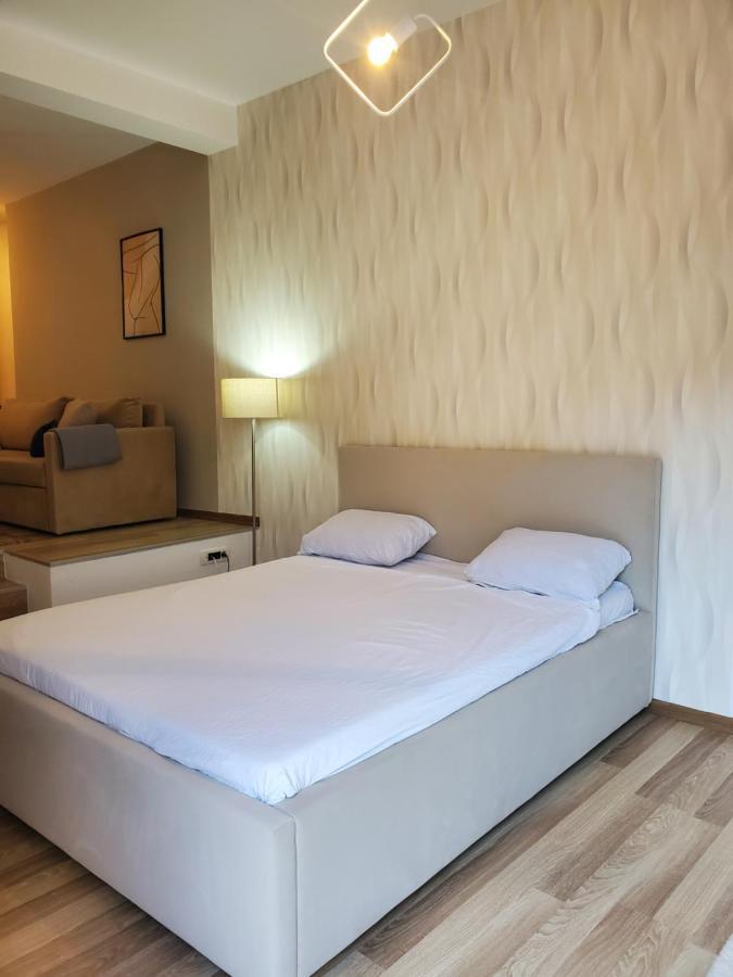 Sleep And Drive Premium Apartment ซาราเยโว ภายนอก รูปภาพ